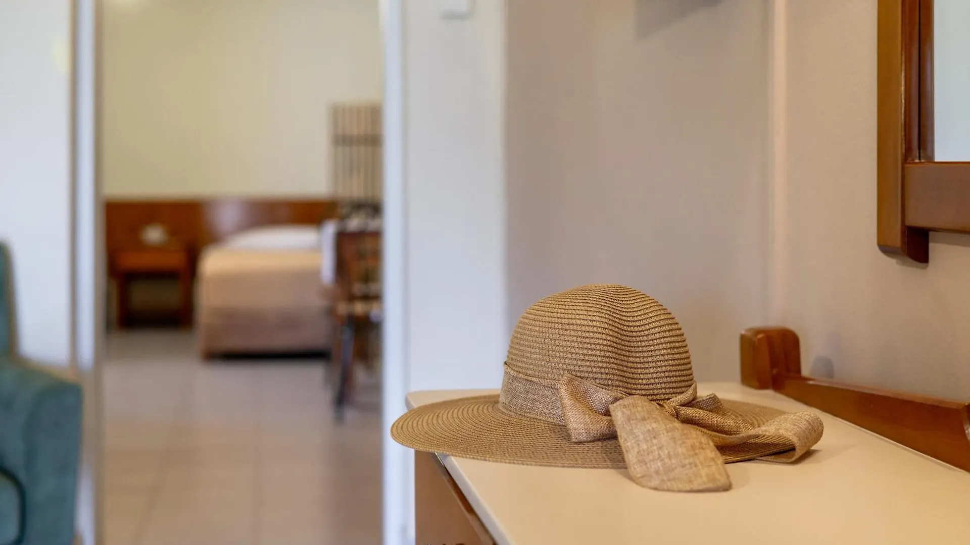 Studios Rania Aparthotel Lassi  2*, Lassi (Kefalonia)