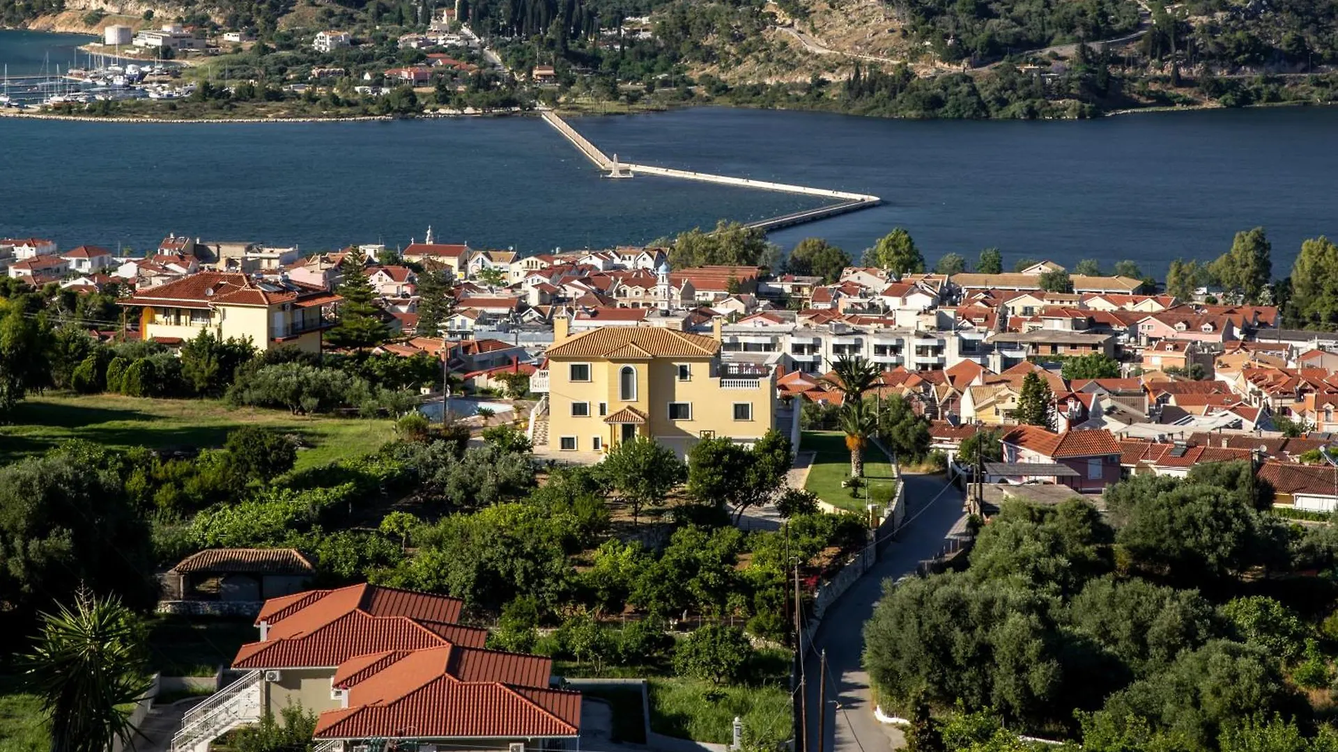 Studios Rania Aparthotel Lassi  Greece