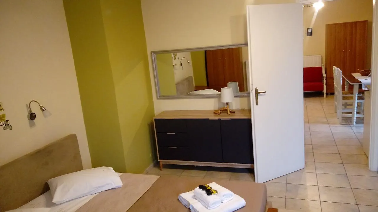 Studios Rania Aparthotel Lassi  Greece